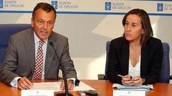 A daquela directora xeral Ethel Vazquez e o seu superior entón o conselleiro de Infraestruturas Agustín Hernández /xunta.es