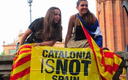 Faixa na protesta a prol da Independencia de Cataluña en xullo de 2011/ Liz Castro Flickr
