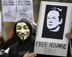 Os Anonymous, en apoio a Julian Assange e WikiLeaks