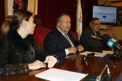 José López Orozco durante a presentación do proxecto da nova fiestra arqueolóxica sobre o pasado romano de Lugo