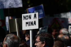 Manifestación contraMINAacción en Santiago contra a minería en Galicia