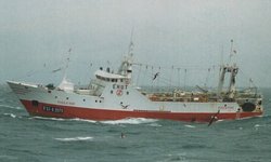 O pesqueiro arrastreiro galego Piscator faenando no Atlántico Sur /shipspotting.com carlosd2x