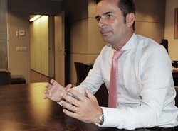 Gabriel González Eiroa, director comercial de Novagalicia Banco.