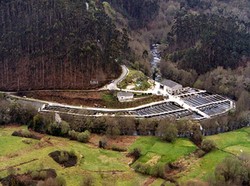 Piscifactoría en Ribeira de Piquín
