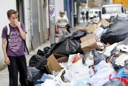 Lixo acumulado durante a folga en Lugo
