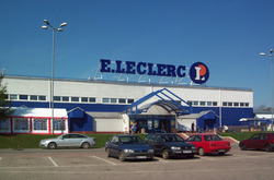 Un supermercado da multinacional francesa E.Leclerc 