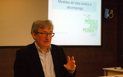 O profesor Jaime Cabeza falou do desemprego xuvenil nunha nova sesión do Módulo Jean Monnet