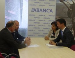 Abanca e o Consello Regulador de Valdeorras asinan un convenio con alternativas de crédito para adegas e viticultores