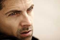 Santi Romay por www.suerainbow.es