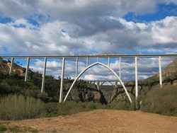 Ponte do AVE sobre o ría Ulla / EP