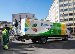 Punto limpo móbil para a reciclaxe de lixo en Santiago / Concello de Santiago