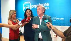 Elena Candia e José Manuel Barreiro nun acto en Lugo / xornaldelugo.com
