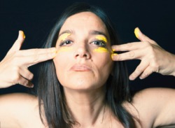 Gaudi Galego nunha imaxe promocional de Folmusica