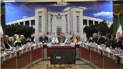 Delegación da USC, nun dos encontros en Irán con autoridades académicas e diplomáticas / USC.