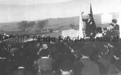 Foto inédita, ata agora, dun mitin de Castelao en Lira / Monte PIndo Parque Natural