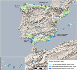Índice de diversidade de ecosistemas en zonas urbanizadas do litoral de España. O azul máis escuro marca as zonas coa diversidade máis alta / M. de Andrés et al., en Cities 68 (2017) 8–17.