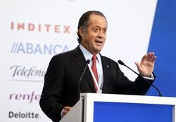 O presidente de Abanca, Juan Carlos Escotet, no I Foro A Toja Vínculo Atlántico.. ABANCA / Europa Press