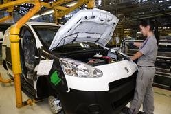 Produción do Peugeot Partnet eléctrico en Vigo / Europa Press