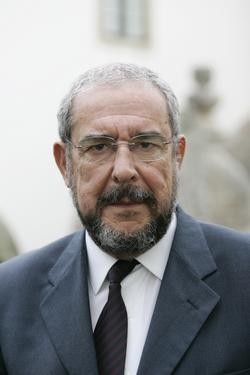 A RAG homenaxea este xoves a Salvador García-Bodaño con motivo do Día dá Poesía. REAL ACADEMIA GALEGA / Europa Press