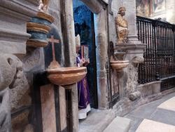 Imaxe de arquivo sobre a apertura da Porta Santa da Catedral de Santiago de Compostela. EUROPA PRESS - Arquivo / Europa Press
