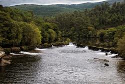 Espazo natural protexido como Zona de especial conservación (ZEC) do “Sistema Fluvial Ulla-Deza”, forma parte da Rede Natura 2000 / turismo.dacoruna.gal