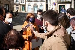 A conselleira de Medio Ambiente, Territorio e Vivenda, Anxos Vázquez, ofrece declaracións aos medios tras visitar o centro histórico de Santiago e reunirse coa Asociación de Veciños dá Cidade Histórica de Fonseca.. XUNTA / Europa Press