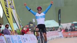 Arquivo - Un ciclista da selección galega. RFEC - Arquivo