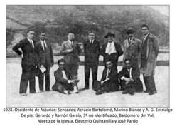 Na fotografía (de 1928) aparece Mariano Blanco (como Marino) xunto a Acracio Bartolomé, que era director do xornal CNT en 1937, e Eleuterio Quintanilla, destacado líder anarquista / Comite de Recuperación da Memoria Histórica da Comarca de Celanova
