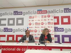 A secretaria xeral de CCOO Galicia, Amelia Pérez, e o secretario xeral de UGT Galicia, José Antonio Gómez, en rolda de prensa.