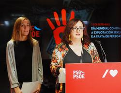 A secretaria de Igualdade do PSdeG, Silvia Fraga, e a portavoz socialista de Igualdade no Parlamento, Noa Díaz, en rolda de prensa / PSdeG