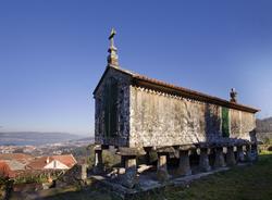 Hórreo en Marín / Turismo de Galicia