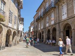 Rúa Nova en Santiago de Compostela / Turismo.gal