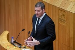 O conselleiro de Cultura, Lingua e Xuventude, José López Campos, no Parlamento de Galicia / MONICA ARCAY CARRO - Arquivo