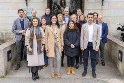 A secretaria xral do PPdeG, Paula Pado e o presidente provincial do PP de Pontevedra na reunión da Comisión de Turismo do  Partido Popular celebrada este venres en Cambados / ÍÑIGO ROLÁN