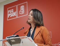 A viceportavoz parlamentaria do PSdeG, Lara Méndez, en rolda de prensa. PSDEG