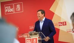 O portavoz parlamentario do PSdeG, José Ramón Gómez Besteiro, en rolda de prensa na Cámara galega.. PSDEG / Europa Press