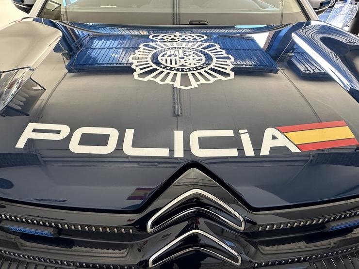 Coche Policía Nacional. Patrulla / POLICÍA NACIONAL - Arquivo