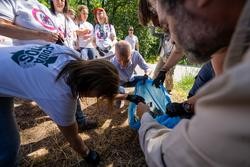 Galicia colabora na oitava edición da xornada de recollida de lixo 