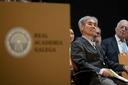 Takekazu Asaka ingresa como membro de honra na Real Academia Galega. REMITIDA RAG / Europa Press