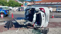 Imaxe do vehíulo no que viaxaba o falecido.. PROTECCIÓN CIVIL DE CANGAS / Europa Press