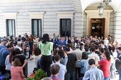Arquivo - O presidente do Goberno, Pedro Sánchez, ofrece declaracións aos medios, tras finalizar unha sesión plenaria.. Gustavo Valente - Europa Press - Arquivo / Europa Press