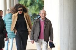 O exdirector do Corrre Galego José Manuel Rey Novoa (d), á súa chegada ao Xulgado de Instrución Número 1 de Santiago, 15 de maio de 2025, en Santiago de Compostela / Álvaro Ballesteros - Europa Press 