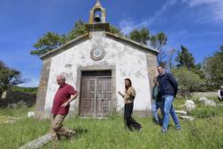 A conselleira de Medio Ambiente e Cambio Climático, Ángeles Vázquez, e o conselleiro de Cultura, Lingua e Xuventude, José López Campos, visitan a Illa de Ons / Xunta de Galicia