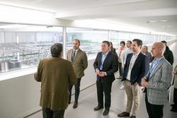 O presidente da Deputación da Coruña, Valentín González Formoso, visita Curtis. DEPUTACIÓN DA CORUÑA / Europa Press