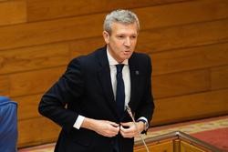O presidente da Xunta, Alfonso Rueda, na sesión de control. DAVID CABEZÓN @ XUNTA / Europa Press