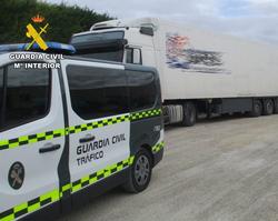 Foto de arquivo de Garda Civil cun camión / GARDA CIVIL - Arquivo