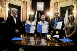 Firma de convenio entre Xunta, Concello de Ourense e UVigo para crear "refuxios climáticos" en Ourense / XUNTA