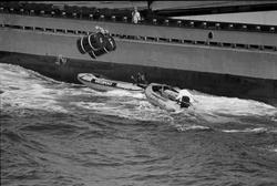Acción de Greenpeace contra residuos nucleares en 1982, arquivo. GREENPEACE / Europa Press
